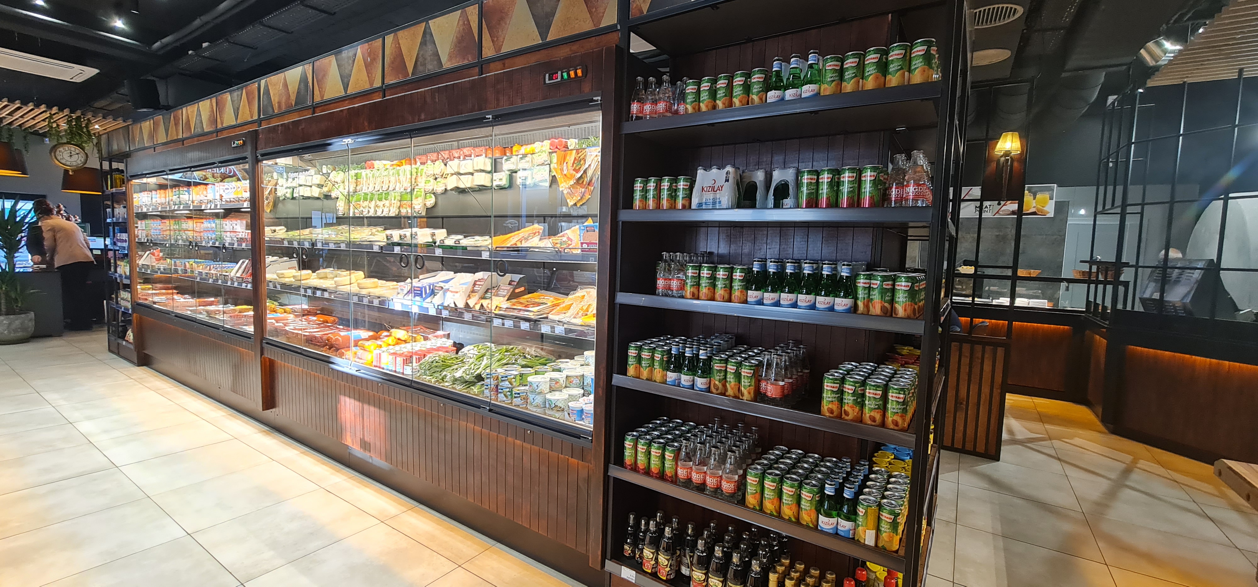 Market Şarküteri Reyonları